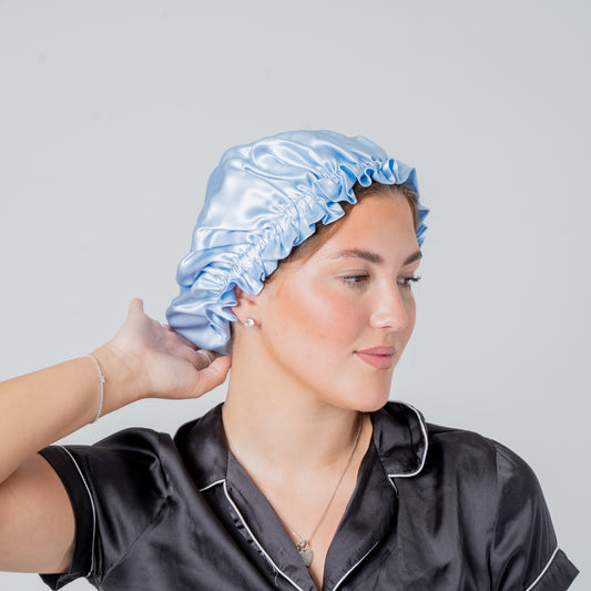 Seiden-Haube